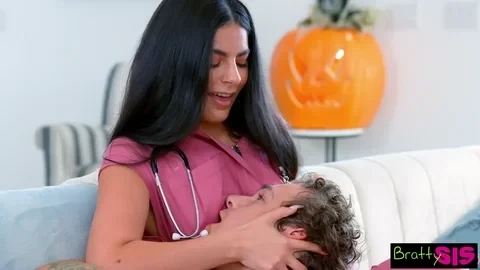 Angel Gostosa Takes Steobro's Dick for Her Halloween Treat | Bratty Sis